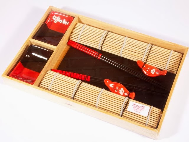 CasaRose Casa e Jardim Kit Sushi 10 Peças em Porcelana By