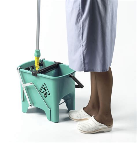 Seau De Lavage Sol Avec Essorage